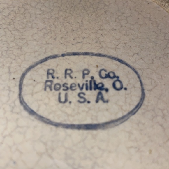 Vintage R.R.P. Company Blue & White Striped Bowl. - Picture 4 of 4